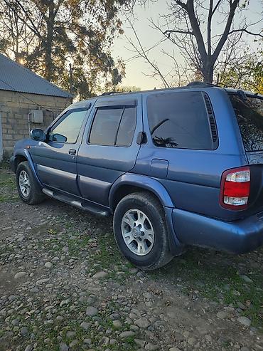 Nissan: Nissan Pathfinder: 3.5 l | 2000 il Ofrouder/SUV — 2