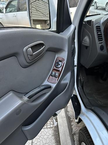Легкий грузовой транспорт: Легкий грузовик, Hyundai, Б/у — 6