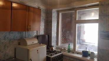 квартира 1 комнатная долгосрочная: 1 бөлмө, Кыймылсыз мүлк агенттиги, Чогуу жашоосу жок, Толугу менен эмереги бар