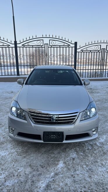 Toyota: Toyota Crown: 2012 г., 3.5 л, Гибрид