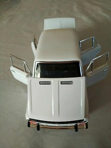 Модели автомобилей: Копия данной модельки. Масштаб 1/24. Новая. Имеется упаковочная — 18