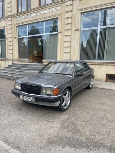 maşın təkər: Mercedes-Benz 190: 1.8 л | 1992 г. Седан