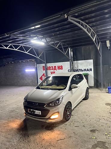 spark 7: Chevrolet Spark: 2016 г., 1 л, Механика, Бензин, Хэтчбэк — 2