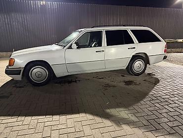 Mercedes-Benz W124: 1992 г., 2.3 л, Автомат, Бензин, Универсал