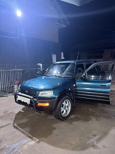 honda crv1998: Toyota RAV4: 1996 г., Механика, Бензин, Внедорожник — 1