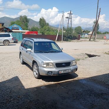 срочно срочно продам машину: Subaru Forester: 2000 г., 2 л, Механика, Бензин, Кроссовер