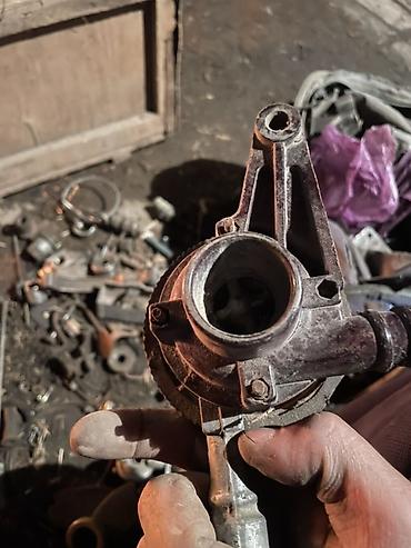 Бензонасосы: Бензонасос Б/у, Оригинал — 62