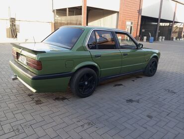 электо авто: BMW 3 series: 1986 г., 2.5 л, Механика, Бензин, Седан