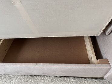 Sofe i kaučevi: Trosed na razvlačenje sa sandukom za odlaganje - Dizajn: moderan — 3