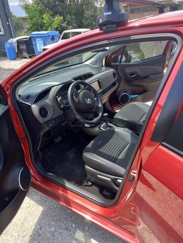 Toyota: Toyota Yaris: 1.5 l. | 2015 έ. Χάτσμπακ — 5