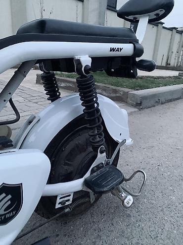 Другая мототехника: ЭЛЕКТРОСКУТЕР ДВУХМЕСТНЫЙ (SKY WAY) Все работает! Аккум зарядка есть — 8