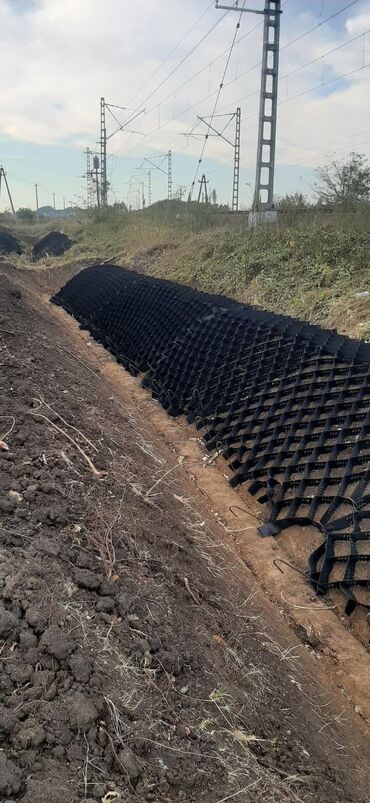 Tikinti işləri: Temir və tikinti xidməti. Elektrik, Santexnik, Bənna, Rəngsaz — 28