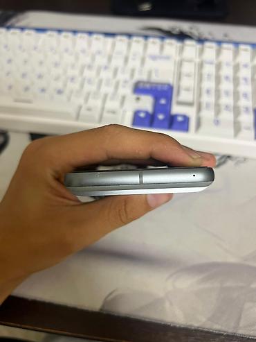ram 8gb: Google Pixel 8, Б/у, 128 ГБ, цвет - Серый, eSIM — 7