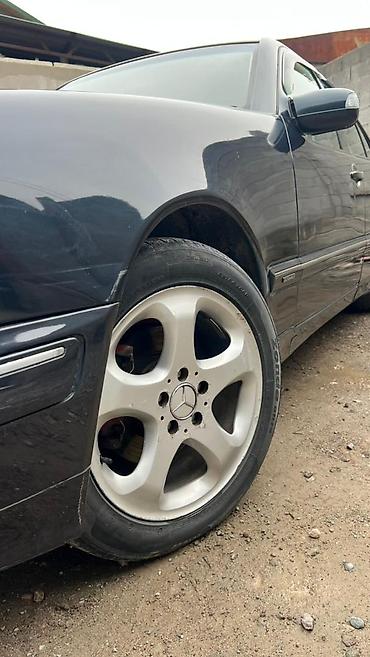 Mercedes-Benz: Mercedes-Benz E-Class: 1999 г., 3.2 л, Автомат, Бензин, Седан — 4