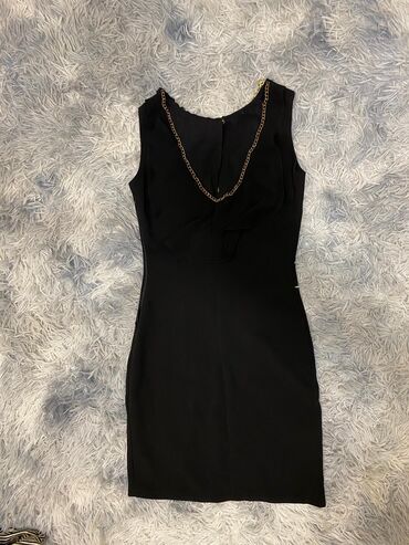 черно белое платье в пол: Вечернее платье, Короткая модель, Без рукавов, XS (EU 34)