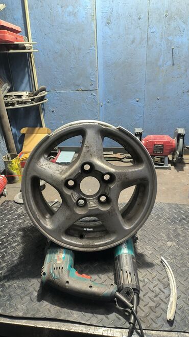 Шиномонтаж: Профессиональный ремонт литых( титановых алюминиевыхкованых — 21