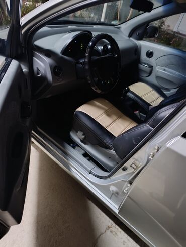 Daewoo: Daewoo Kalos: 2004 г., 1.2 л, Механика, Хэтчбэк — 8