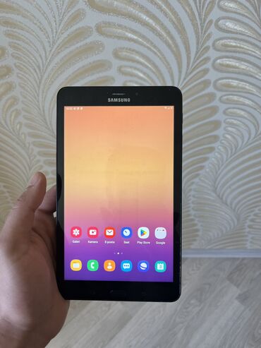 Kompüter, noutbuk və planşetlər: Samsung Galaxy Tab A 2016 Munasib qiymet tek problem asagi hoparlör