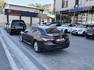 jeep compas: Toyota Camry: 2017 г., 2.5 л, Автомат, Бензин, Седан — 7