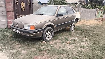 Автозапчасти: Кузов Volkswagen Passat B3 (седан), частично разобран для — 9