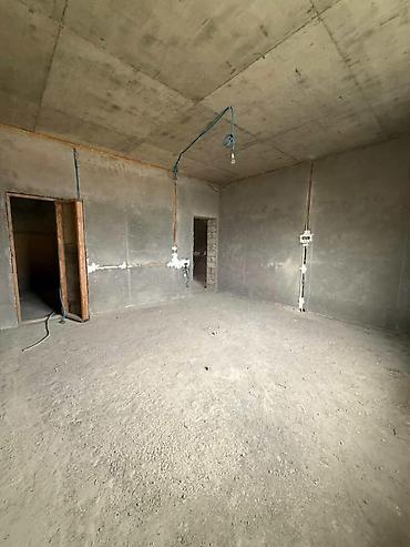 qoc satisi: Bakıxanov qəs. 7 otaqlı, 610 kv. m, Kredit var, Təmirsiz — 9