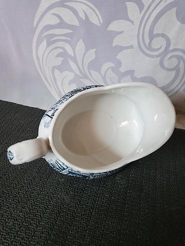 rosan: Sosijera nova engleska Royal Tudor Ware iz 70ih godina. Sosijera — 5