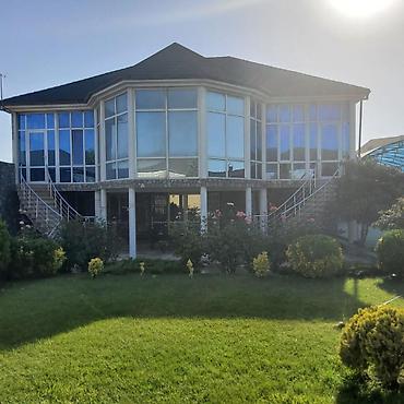 hövsanda: İcarəyə verilir 6 otaqlı həyət evi/bağ evi 350 m², Xəzər r — 2