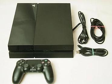fiksna: U ponudi Sony Playstation 4 sa naslova. Konzola je novija fat — 1