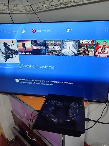 диски с играми: Обмен интерисует (PS4) с двумя беспроводными геймпадами DualShock 4 — 1