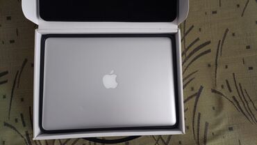 apple notebook baku: Intel Core i5, 8 ГБ ОЗУ, 13.3 "