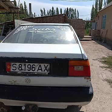 карнивал 2016: Volkswagen Jetta: 1990 г., 1.8 л, Механика, Бензин, Седан — 3