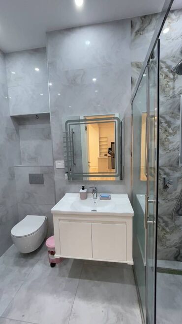 Uzunmüddətli kirayə mənzillər: 28 May metrosu yanınında mənzil kirayə verilir. Mərtəbə 18/2. Ümumi — 3