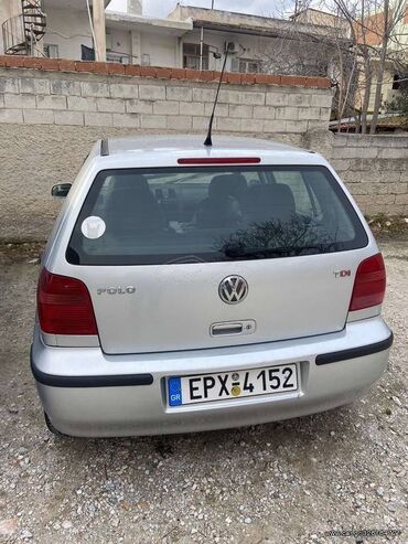 Volkswagen: Volkswagen Polo: 1.4 l | 2001 year Hatchback