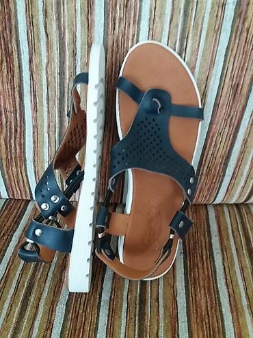 Basanoşka və səndəllər: Ölçü: 39, Yeni — 2