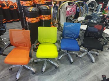 купить кресло для офиса: 🔥80azn kreslo 🔥her rengde🔥Vatsapa yazn🔥
