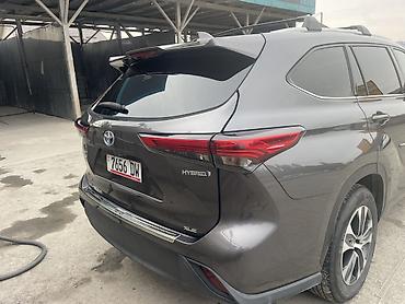 Toyota Highlander: 2022 г., 2.5 л, Автомат, Бензин, Кроссовер at lalafo.kg — 5 Toyota Highlander: 2022 г., 2.5 л, Автомат, Бензин, Кроссовер — 5