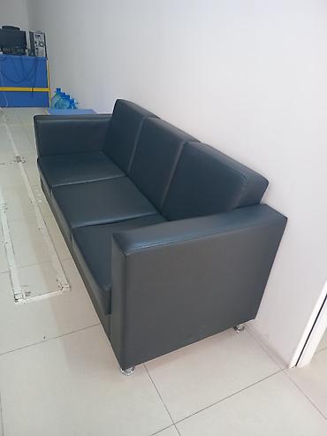 Ofis dəst mebeli: Ofis mebelləri dəsti - 3 nəfərlik qara rəngli dəri/kilkote divan - — 3