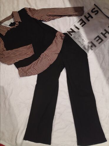 new yorker краљево – слике: L (EU 40), Single-colored, Stripes, color - Black