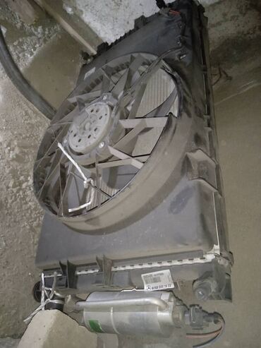 Бамперы и комплектующие: Бампер Mercedes-Benz, Б/у, Оригинал — 9