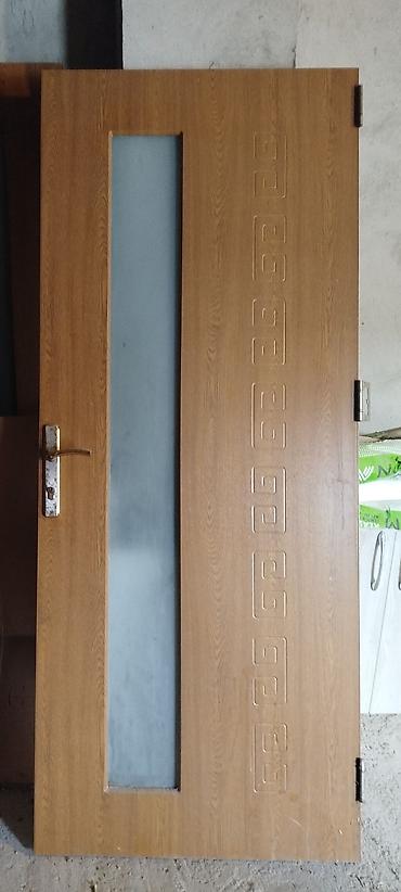 dikd: Taxta qapı – şüşə panelli, dekorativ naxışlı - Material: ağac — 1