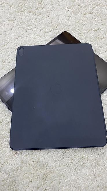 Планшеты: Продаю оригинальный чехол на IPad Air 13. В отличном состоянии, почти — 3