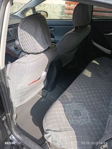 Toyota: Toyota Prius: 2015 г., 1.8 л, Автомат, Бензин, Хэтчбэк — 7