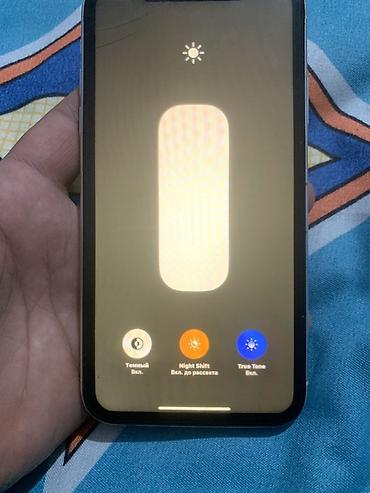 iphone x kg: IPhone Xr, Б/у, 64 ГБ, Белый, 100 % — 7