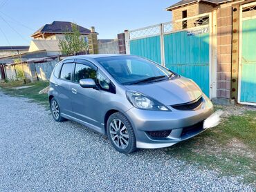 скупка старых машин: Honda Fit: 2010 г., 1.5 л, Автомат, Бензин, Хэтчбэк