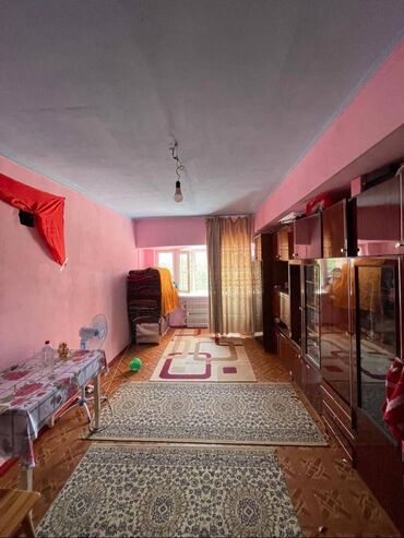 1 комнатная квартира без мебели: 1 комната, 20 м², Общежитие и гостиничного типа, 5 этаж, Косметический ремонт