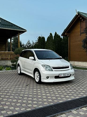 devo matiz: Toyota Ist: 2003 г., 1.5 л, Автомат, Бензин, Хэтчбэк — 3