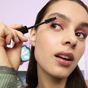 kamel: Oriflame OnColour Multiple Lash maskara Crna NOVO Puno ime proizvoda — 4