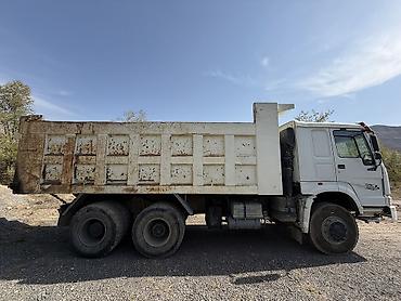 Грузовики: Грузовик, Howo, Стандарт, Б/у — 2