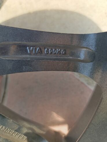 Диски: Литые Диски R 16 Комплект, отверстий - 5, Б/у at lalafo.kg — 16 Диски: Литые Диски R 16 Комплект, отверстий - 5, Б/у — 16