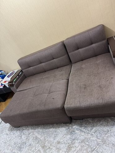 künc divanı: Künc divan, İşlənmiş, Açılan, Bazalı, Parça, Çatdırılma yoxdur